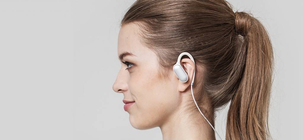 xiaomi-mi-sport-bluetooth-ear-hook-headphones-008.jpg